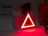 SINALIZADOR TRIANGULO RECARREGAVEL PARA BICICLETA